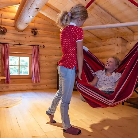 Connys Naturberghuetten Casa vacanze Großkirchheim