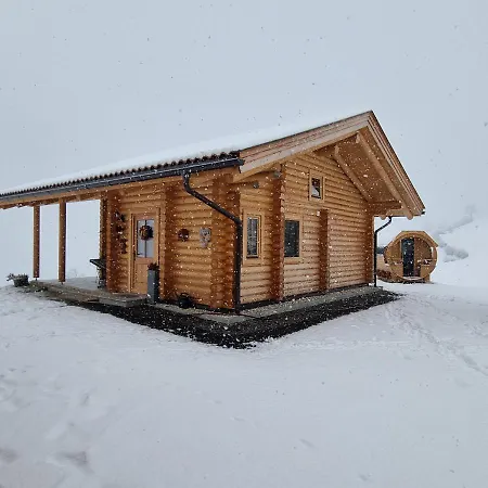 Casa vacanze Connys Naturberghuetten Großkirchheim